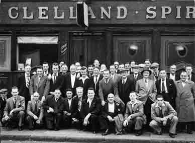 The Clelland Bar 1954